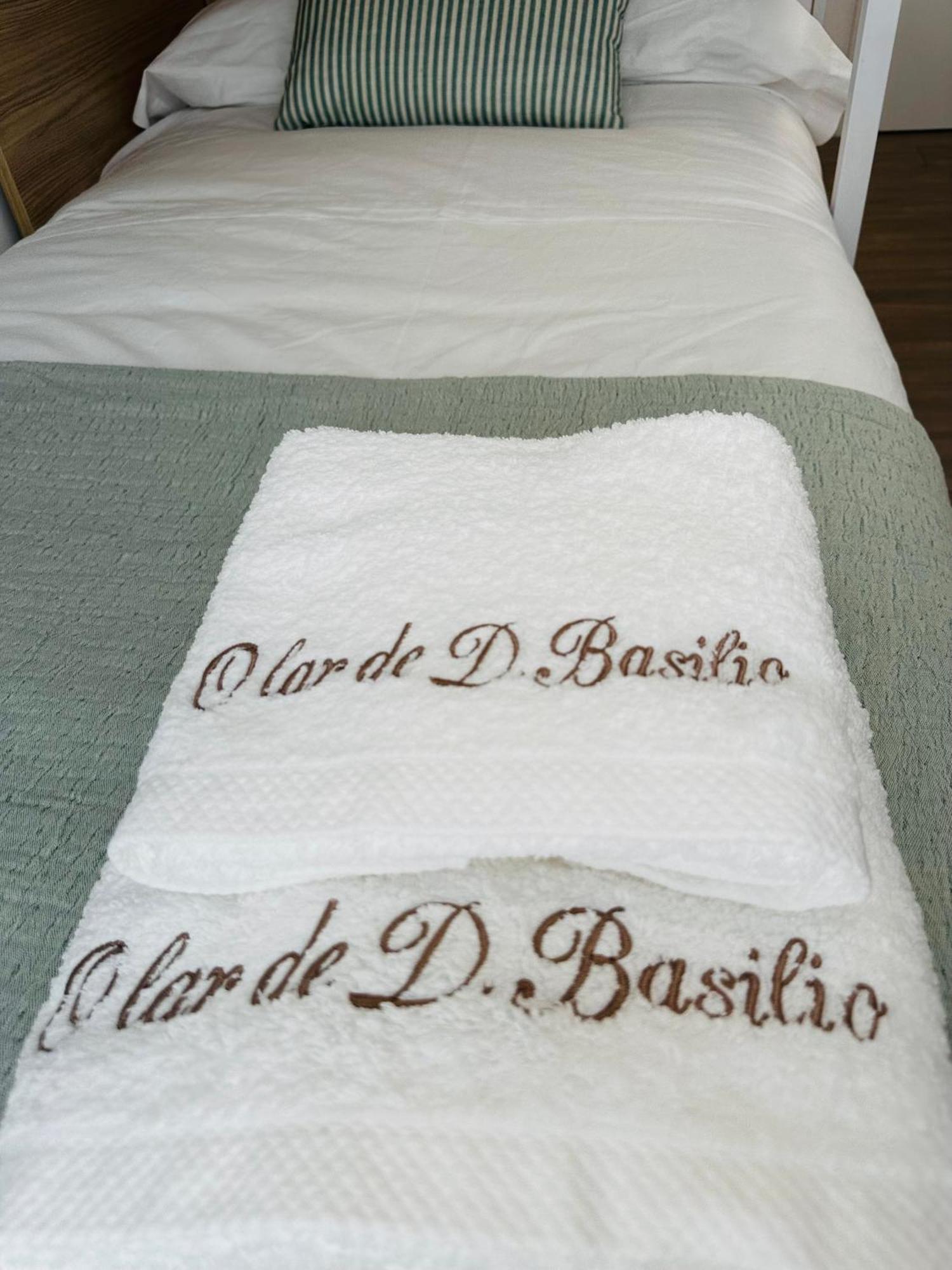 O Lar De Don Basilio Apartment เรดอนเดลา ภายนอก รูปภาพ